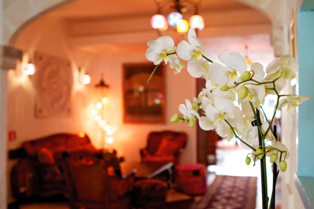 Hostal Paris ปอร์ต เด โปเญนซา ภายนอก รูปภาพ